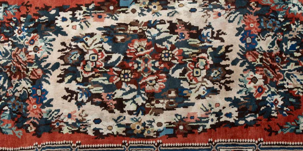 Bakhtiar Persian Tribal Rug Art-deco Floral hand-spun wool