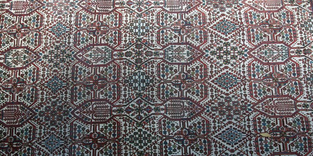 Josheghan Persian Tribal Carpet hand-spun wool