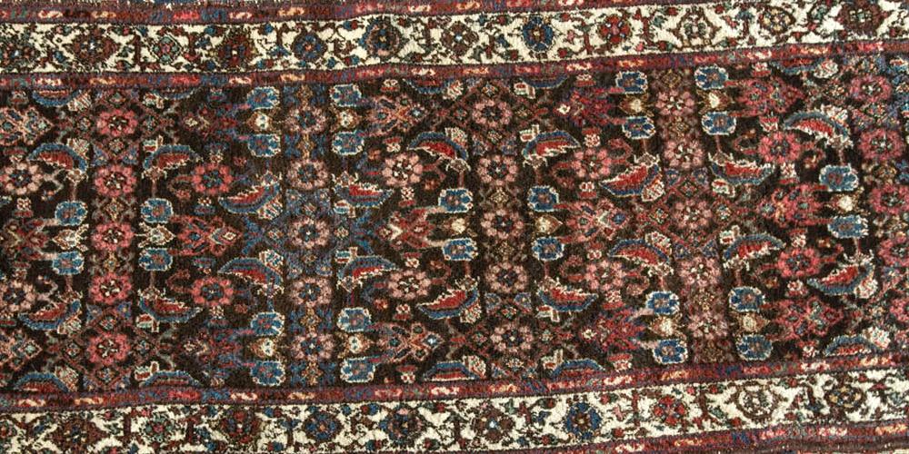 Borujerd or Brojerd Persian Village Rug hand-spun wool