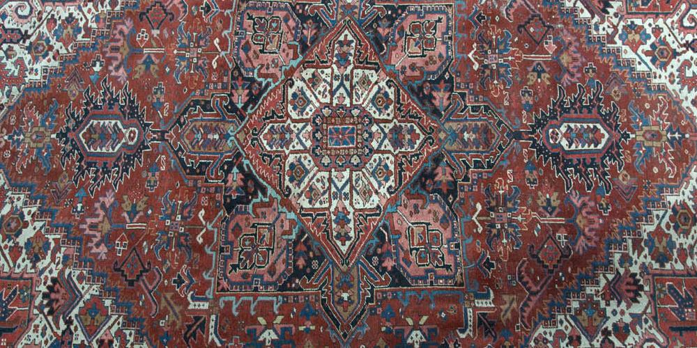 Antique Heriz Persian Carpet hand-spun wool