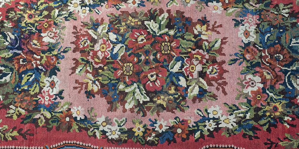 Old Bakhtiari Persian rug