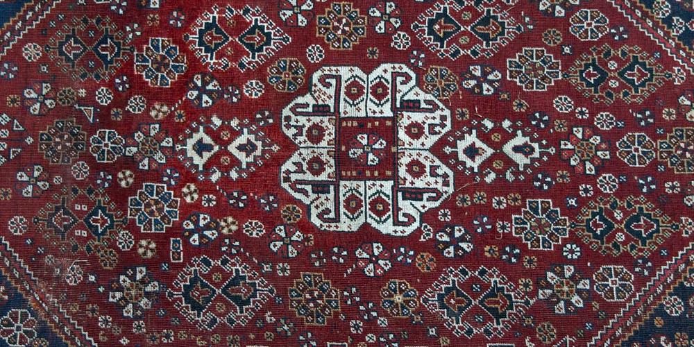 Antique Tribal Qashqa'i Persian Rug natural dyes hand-spun wool