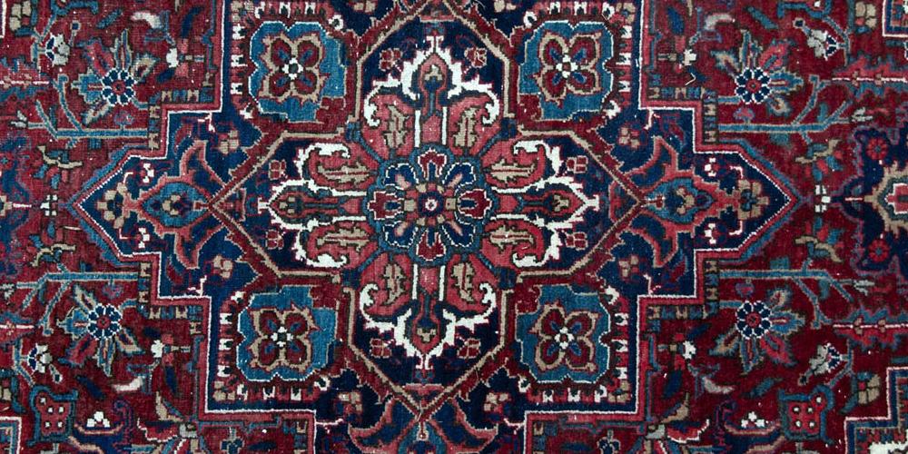 Old Heriz Persian Carpet floral hand-spun wool