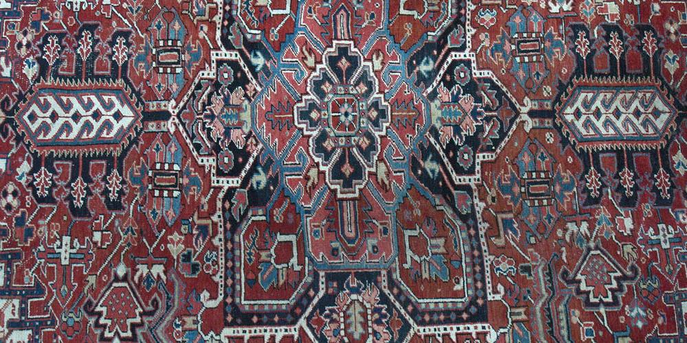 Old Heriz Persian Carpet floral hand-spun wool