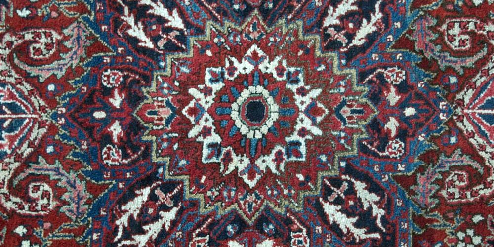Old Heriz Persian Carpet floral hand-spun wool