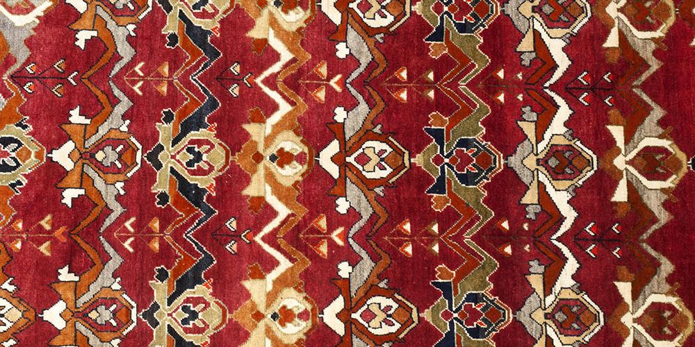Lori Luri Qashqa'i Persian rug