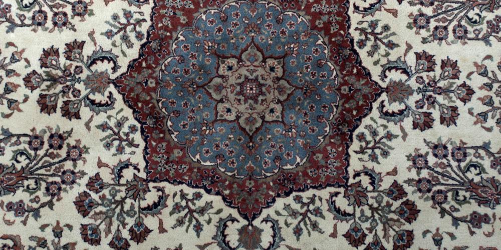 Octagonal Persian rug