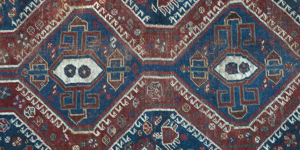 Antique Tribal Qashqa'i Persian Rug natural dyes hand-spun wool