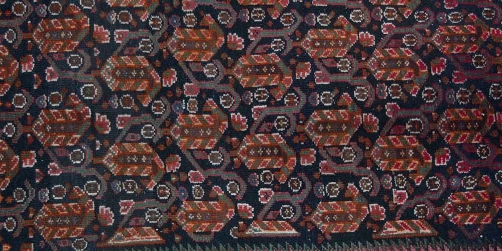 Old Zanjan Persian Rug