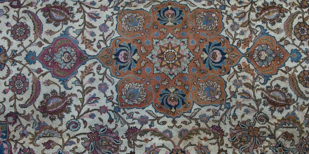 Tabriz Persian Rug old hand-spun wool