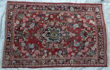 Mahal Sarouk Arak Persian Rug floral hand-spun wool