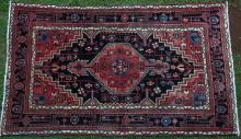 Hamadan Sanjan Persian Rug