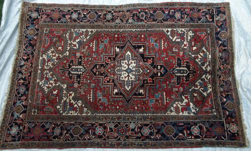 Antique Heriz Persian Carpet hand-spun wool 