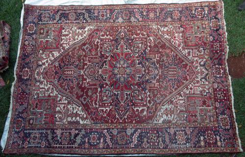 Heriz Persia Carpet hand-spun wool