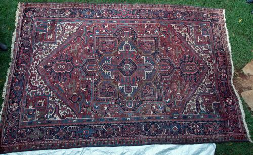 Antique Heriz Persian Carpet hand-spun wool