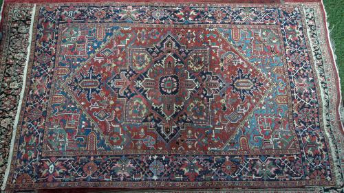 Antique Heriz Persian Carpet hand-spun wool