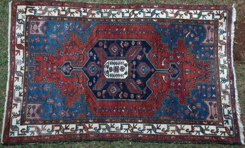 Antique Malayer Persian Rug hand-spun wool natural dyes