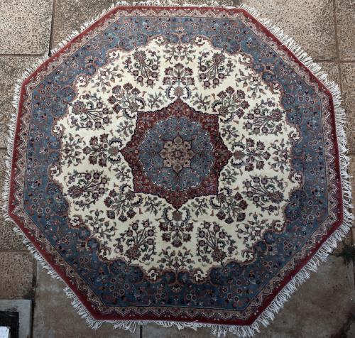 Octagonal Persian rug