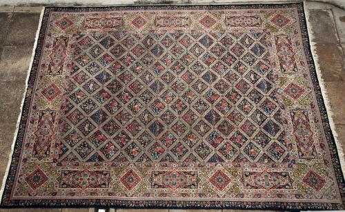 Kashan Persian Carpet