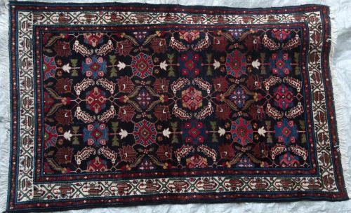 Antique Malayer Persian Rug hand-spun wool natural dyes